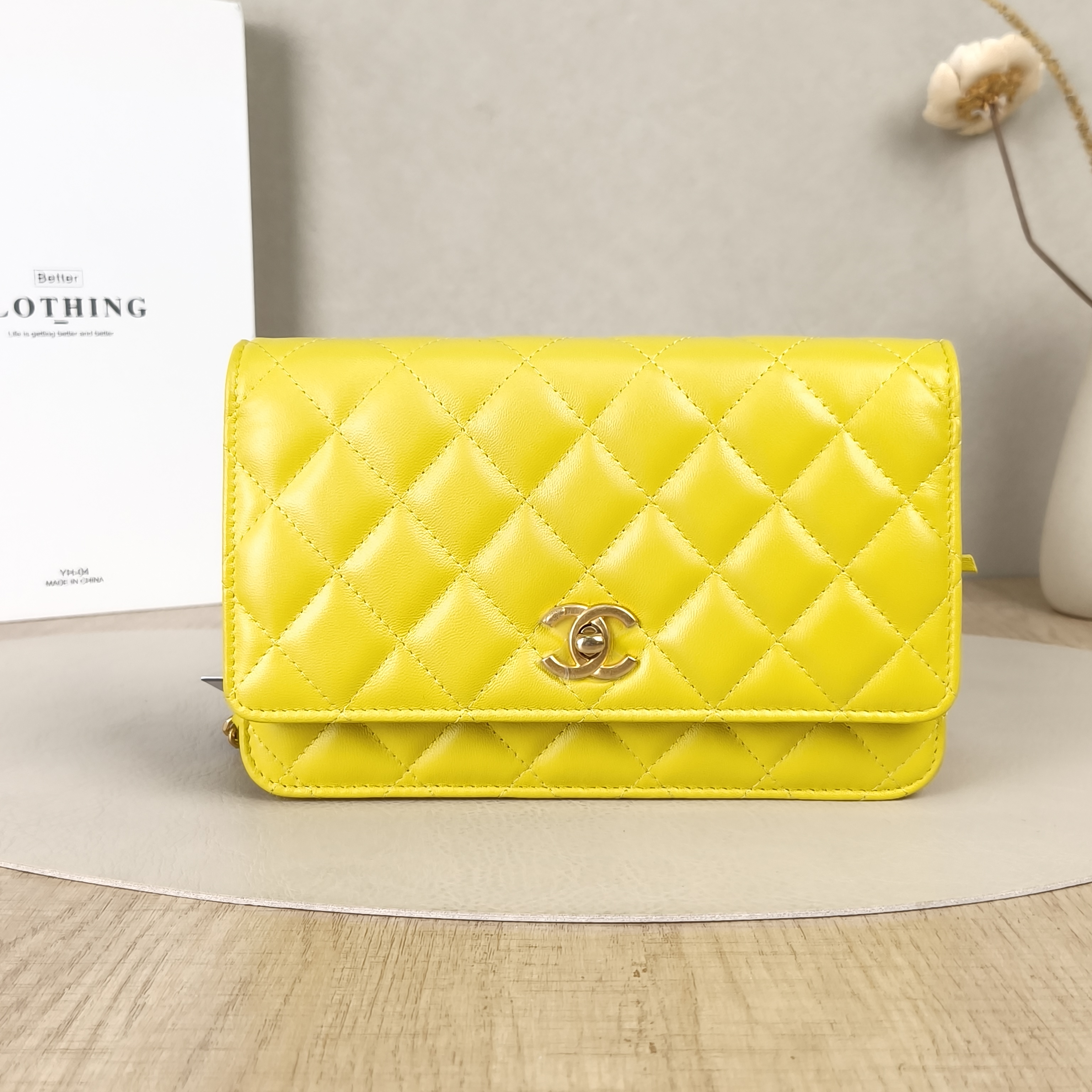 Chanel Crossbody Bag Edition cf woc Yellow Lambskin One Size19.2 × 3.5 × 12.3 cm