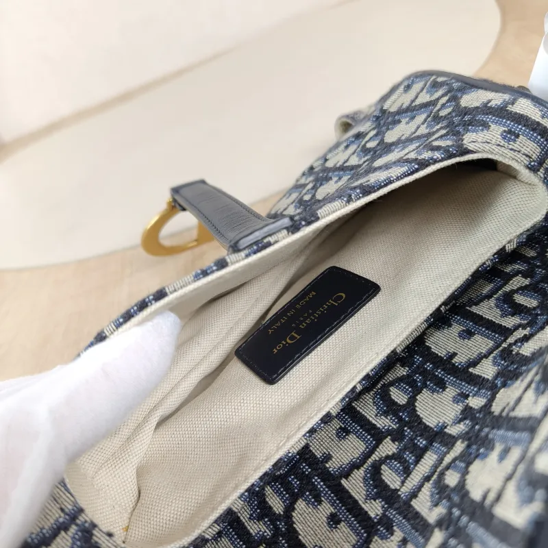 DIOR Top Handle Bag Saddle Blue Canvasmini19 × 6 × 15 cm — detail view 2 of 11
