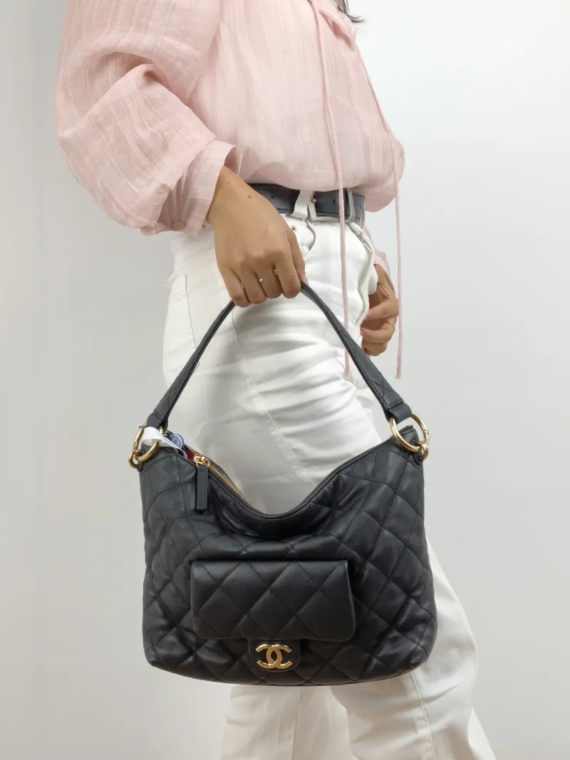 Chanel Shoulder Bag hobo Black Lambskin One Size 27.5 × 10 × 22 cm — on-model view 2 of 2
