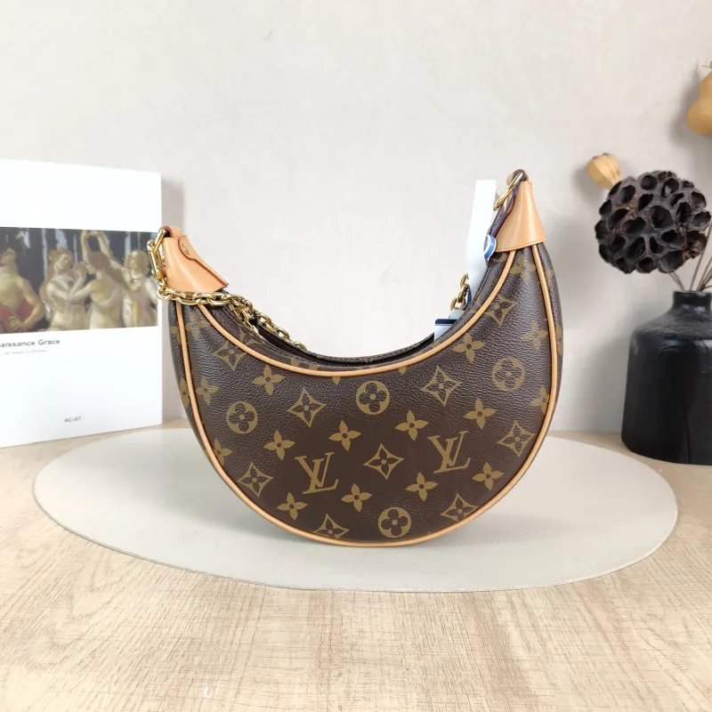 Louis Vuitton Crossbody Bag Loop Monogram PVC Small 23 × 6 × 13 cm — cover view 6 of 6