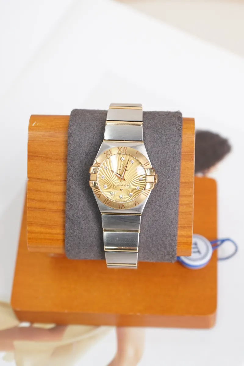 OMEGA Watch Collection Watch Gold One Size25mm — cover view 2 of 7
