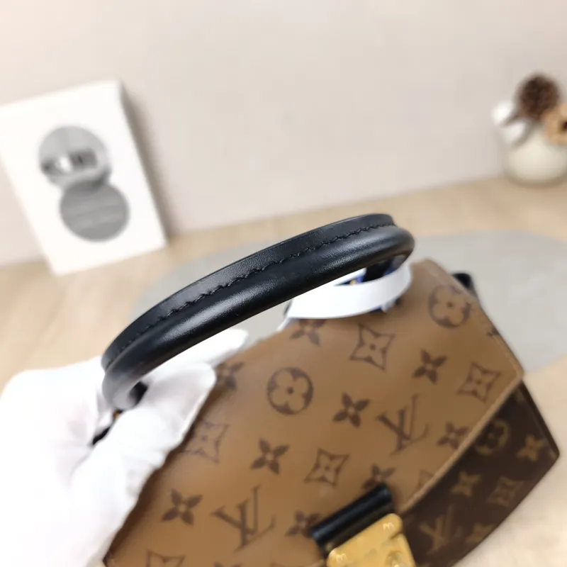 Louis Vuitton Crossbody Bag Tilsitt Monogram PVC Medium24 × 7 × 18 cm — detail view 10 of 15