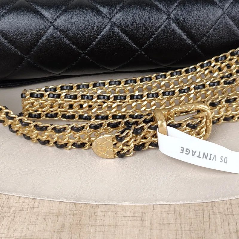 Chanel Crossbody Bag 23s Black Lambskin One Size 21 × 8 × 14 cm — detail view 10 of 12