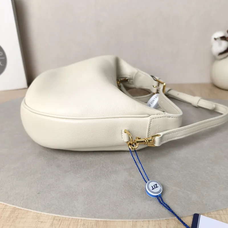 CELINE Crossbody Bag TEEN LULU hobo White Calfskin Small21 × 5 × 24 cm — detail view 13 of 13
