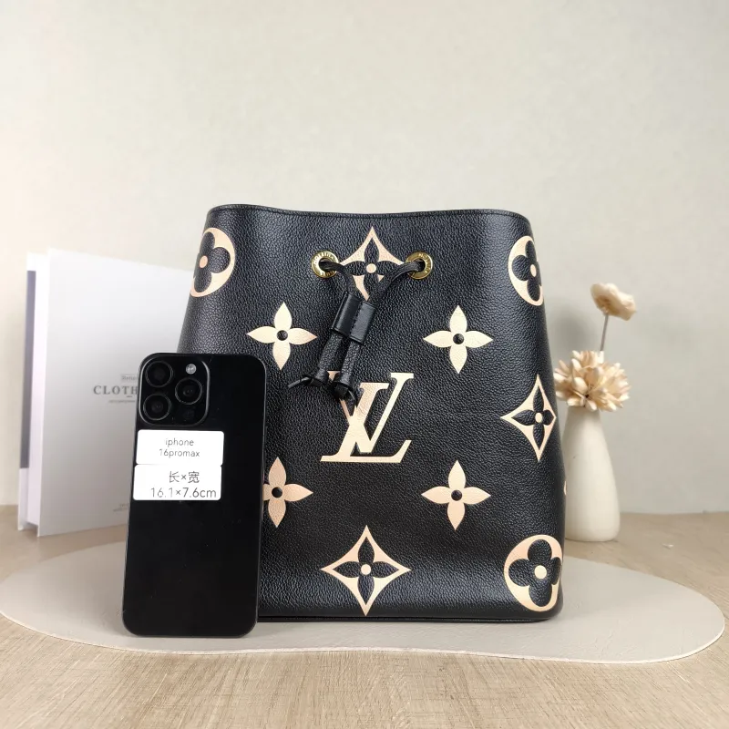 Louis Vuitton Shoulder Bag NÉONOÉ Bucket Bag Black · White Monogram Empreinte Embossed Calfskin Medium 26 × 17.5 × 26 cm — cover view 5 of 5