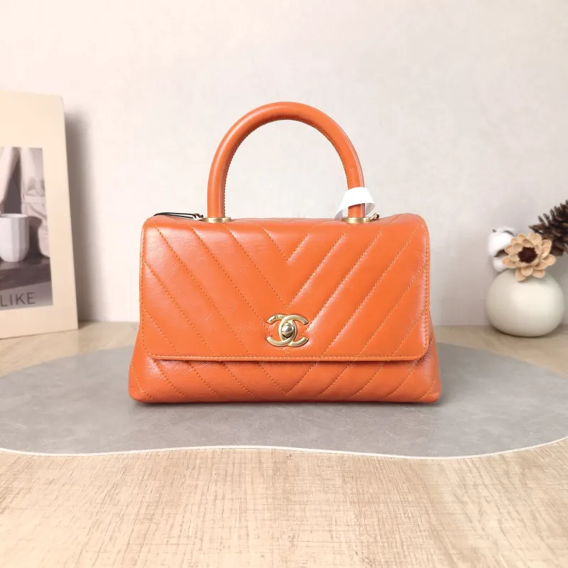 Chanel Top Handle Bag Coco Handle​ v Waxed Leather Calfskin Small 24 × 10 × 14 cm 24