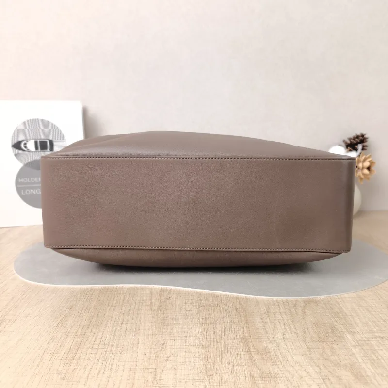 FERRAGAMO Shoulder Bag Top Handle Shoulder Crossbody Bag Brown Calfskin One Size34 × 10 × 23 cm — cover view 3 of 5