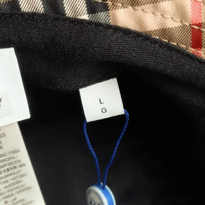 BURBERRY Colorblock Canvas One Size L — cover view 2 of 5