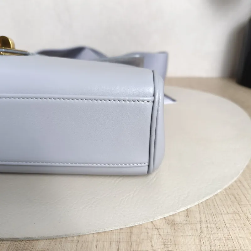 CELINE Crossbody Bag Soft 16Shoulder Bag Grey Calfskin Small23 × 9 × 15 cm — detail view 9 of 13