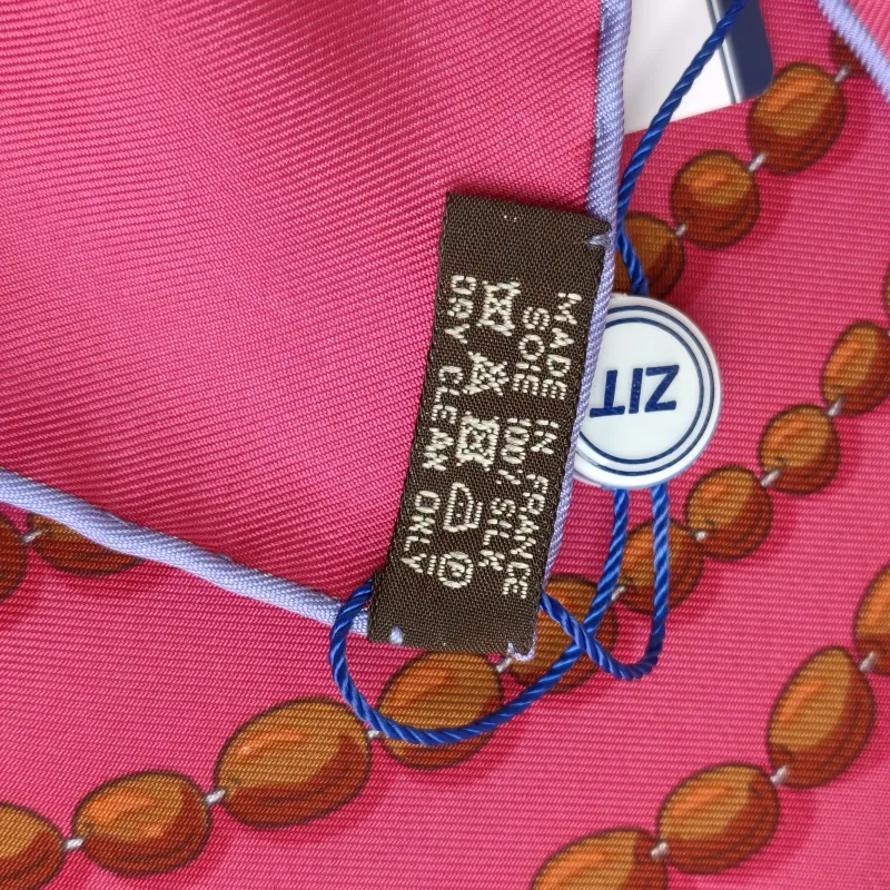 Hermès Silk One Size90*90cm — cover view 6 of 7
