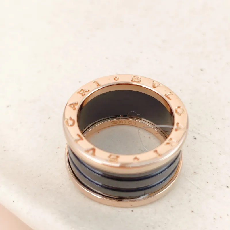 Bvlgari Ring B.ZERO1Collection Rose Gold 18KR ose Gold One Size 53 — cover view 4 of 9