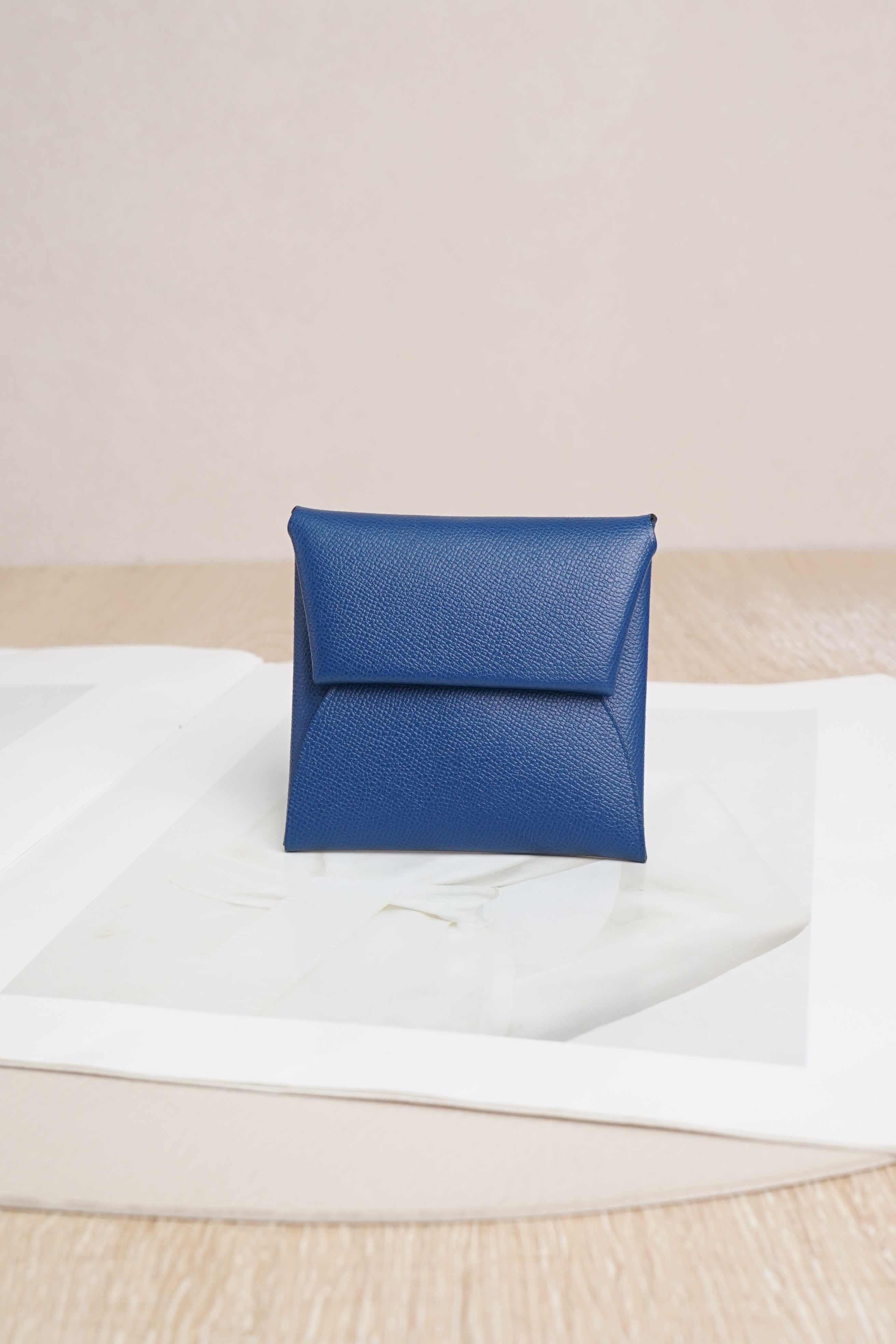 Hermès bastia Cardholder Blue Embossed Calfskin W · Box · 8.5*8