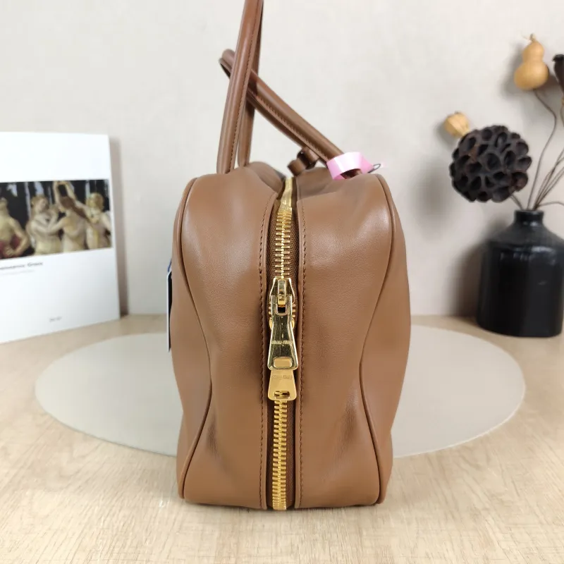 Miumiu Top Handle Bag Beau CC alfskin Large 34 × 10 × 23 cm — detail view 8 of 11