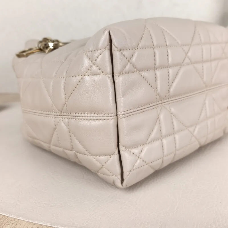 DIOR Top Handle Bag TOUJOURS Edition Beige Calfskin Small 18.5 × 12 × 18.5 cm — detail view 2 of 12