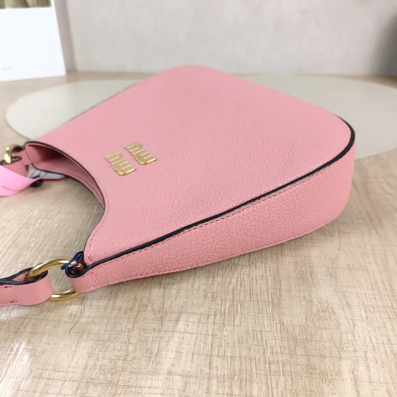 Miumiu Shoulder Bag Pink Calfskin One Size 22.5 × 5 × 18 cm — detail view 5 of 12