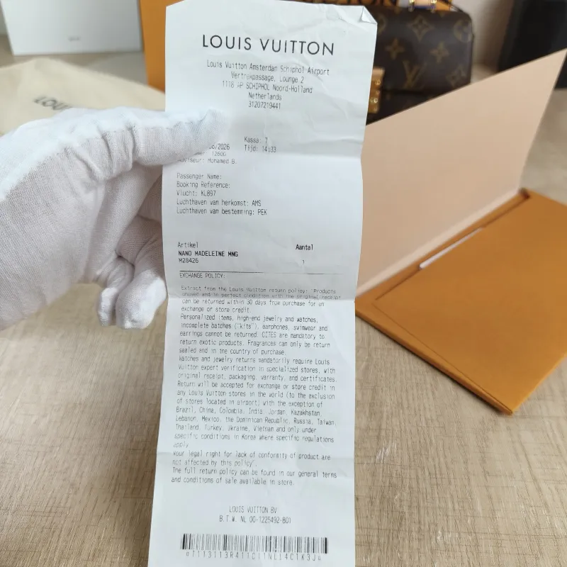 Louis Vuitton Crossbody Bag MADELEINE Monogram PV Cnano21 × 6 × 12.5 cm — detail view 12 of 13