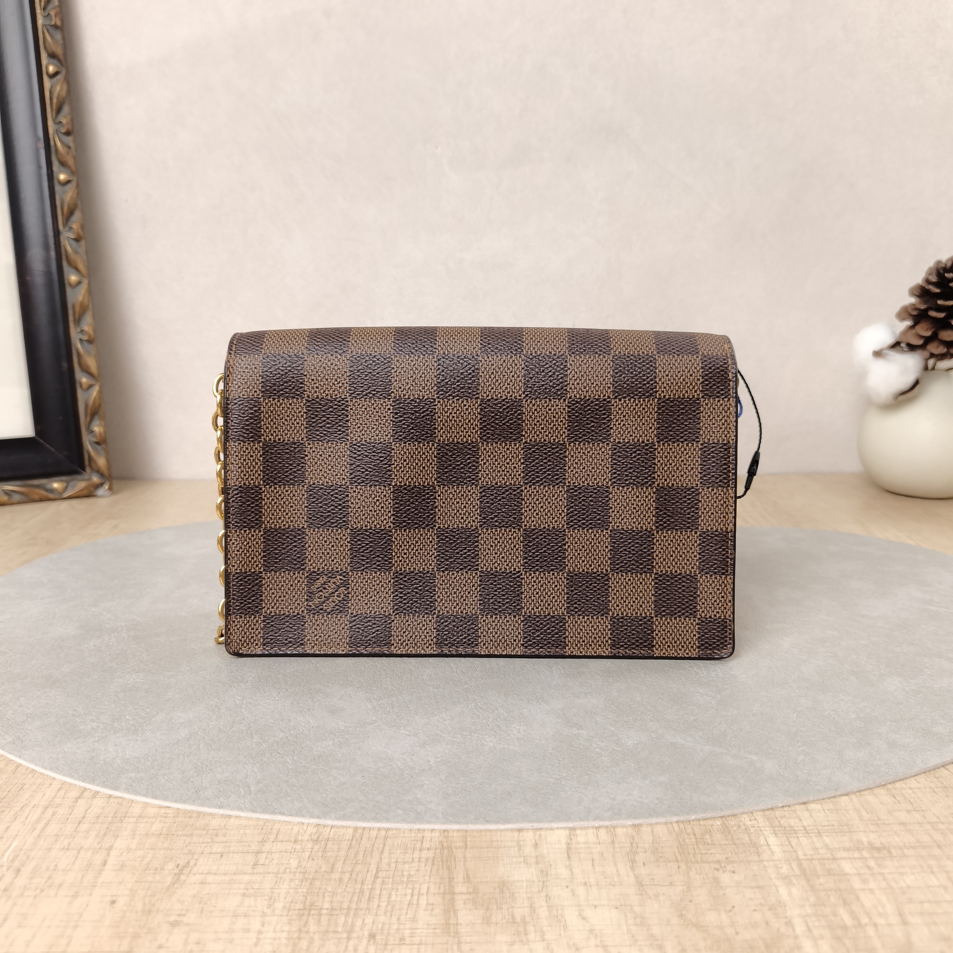 Louis Vuitton Crossbody Bag VAVIN Beige Damier Ebene PV Cmini19 × 4 × 12.5 cm — cover view 3 of 6