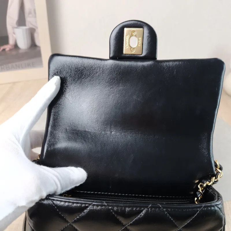 Chanel Crossbody Bag 24b Black Waxed Leather One Size 19 × 6 × 13 cm — detail view 13 of 15