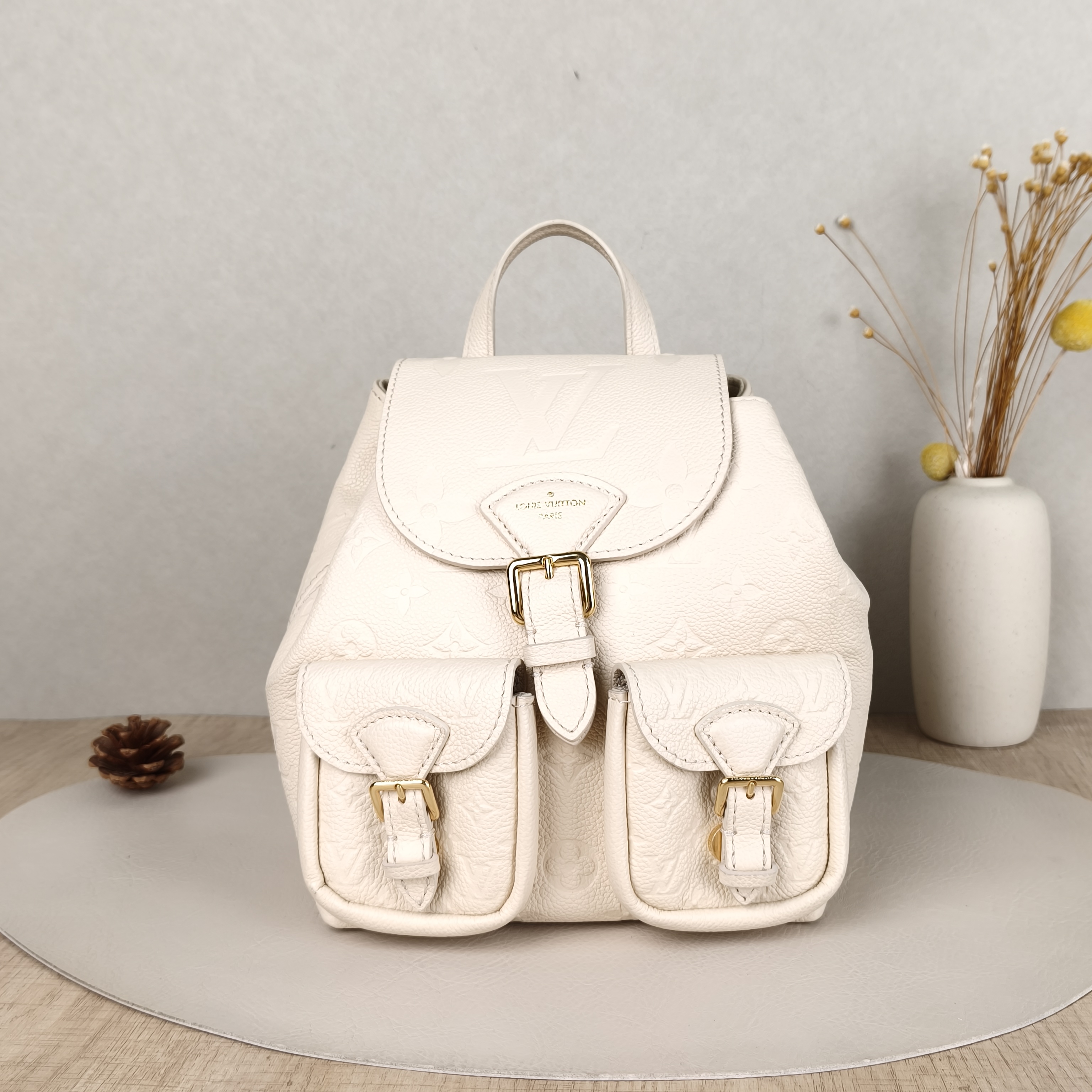 Louis Vuitton Backpack Backup Backpack White Calfskin One Size20 × 14 × 22 cm