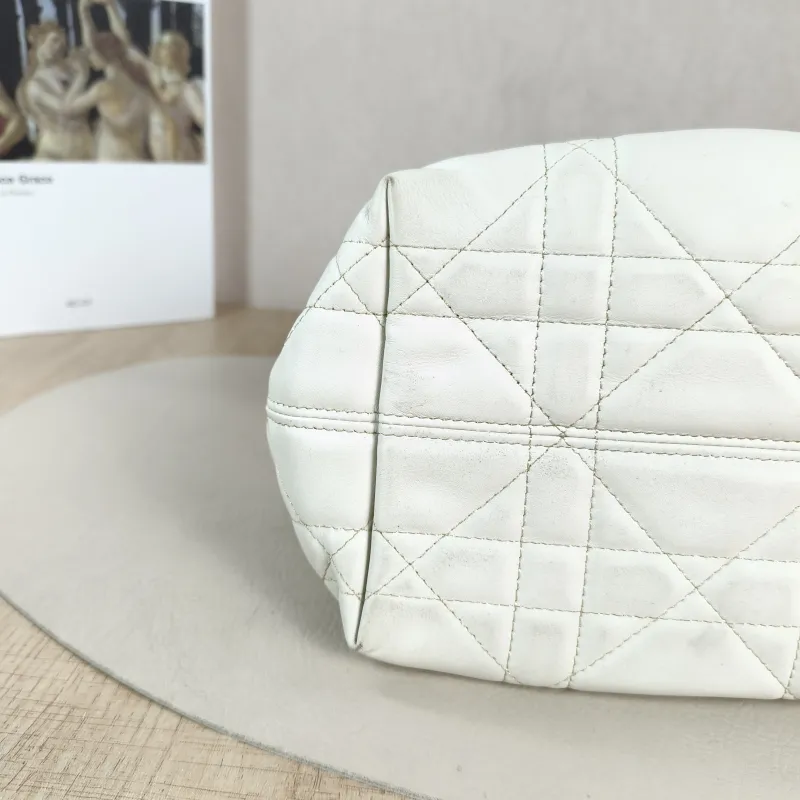 DIOR Top Handle Bag TOUJOURS Edition White Calfskin Small 18.5 × 12 × 18.5 cm — detail view 8 of 11