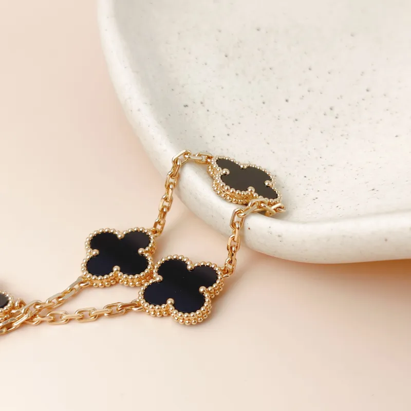 Van Cleef & Arpels Bracelet Alhambra Alhambra Collection Five-Motif Bracelet 18KY ellow Gold Vintage Small 19cm โ cover view 2 of 11