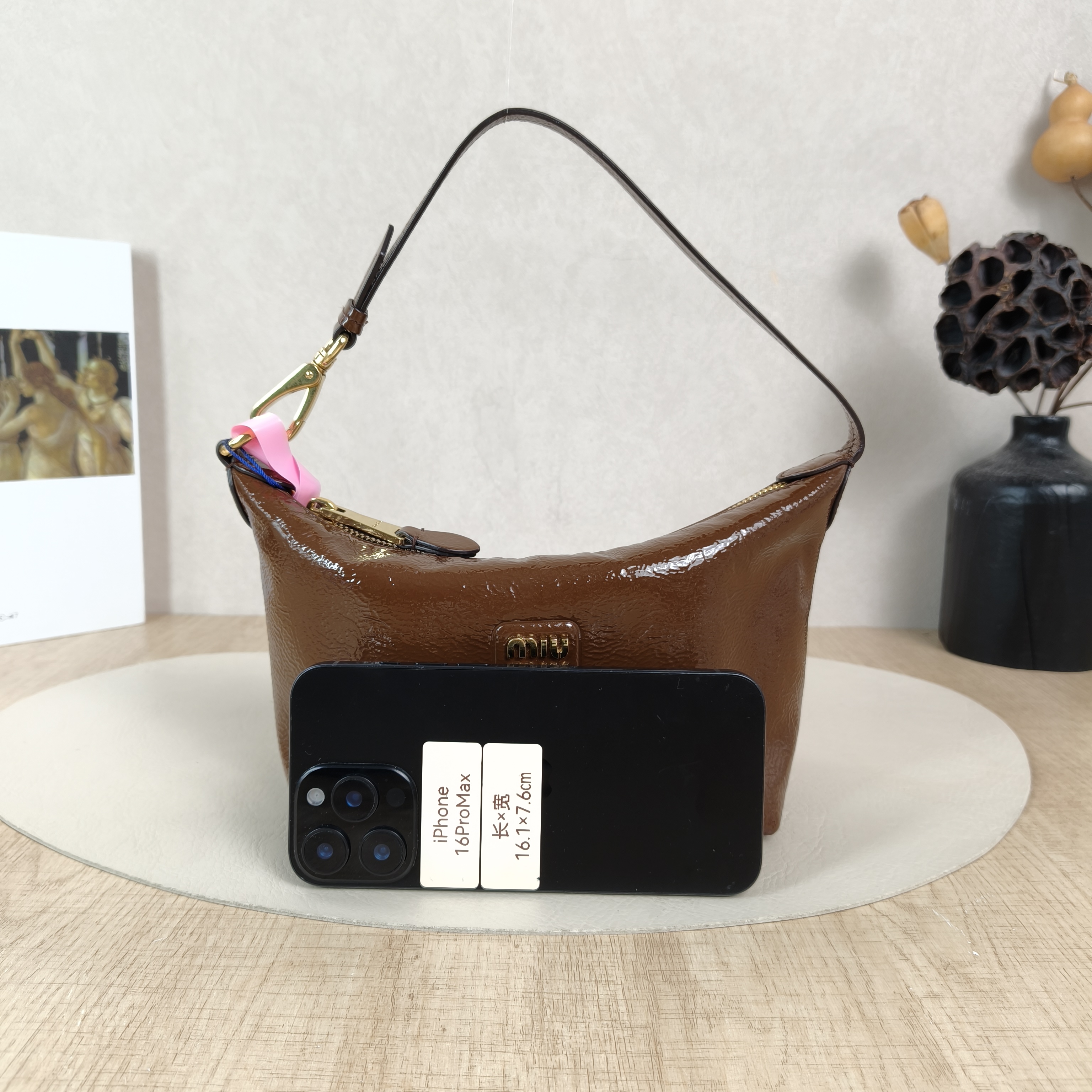 Miumiu Top Handle Bag Top Handle Bag Brown Lambskin One Size18.5 × 10 × 14 cm — cover view 4 of 5