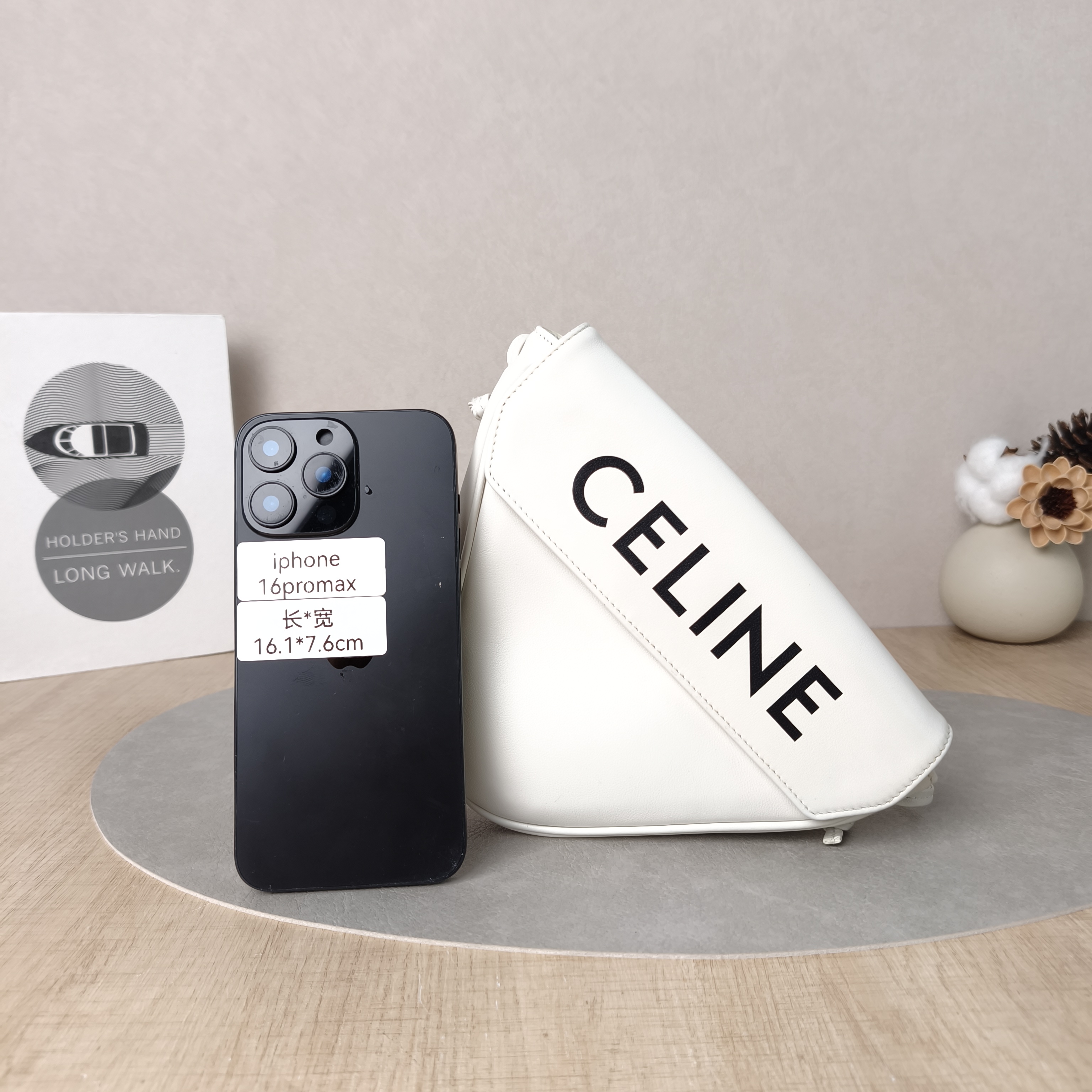 CELINE Crossbody Bag Triangle White Calfskin One Size21 × 4 × 15 cm — cover view 5 of 5