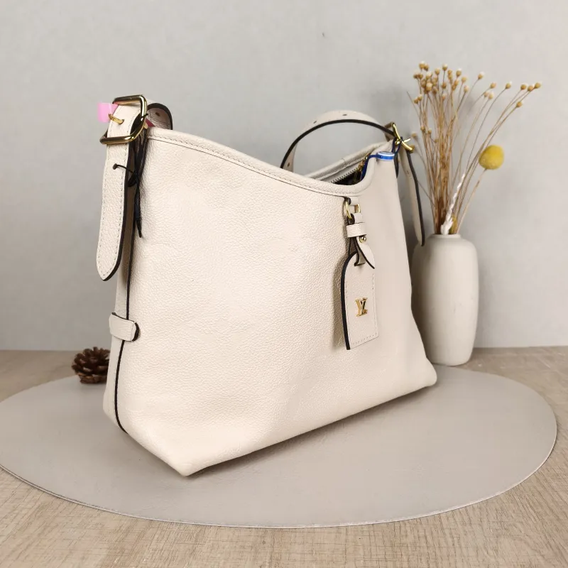 Louis Vuitton Crossbody Bag Carryall White Calfskin Small 29.5 × 12 × 24 cm — cover view 5 of 5