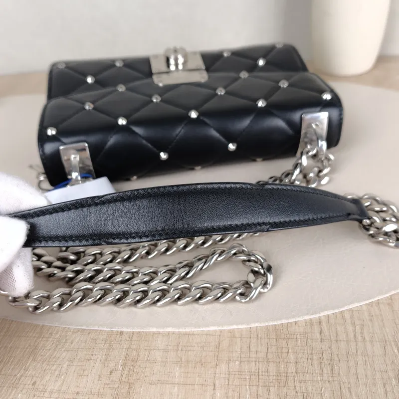 Miumiu Crossbody Bag Crossbody Bag Black Lambskin One Size20 × 4 × 13 cm — detail view 9 of 13
