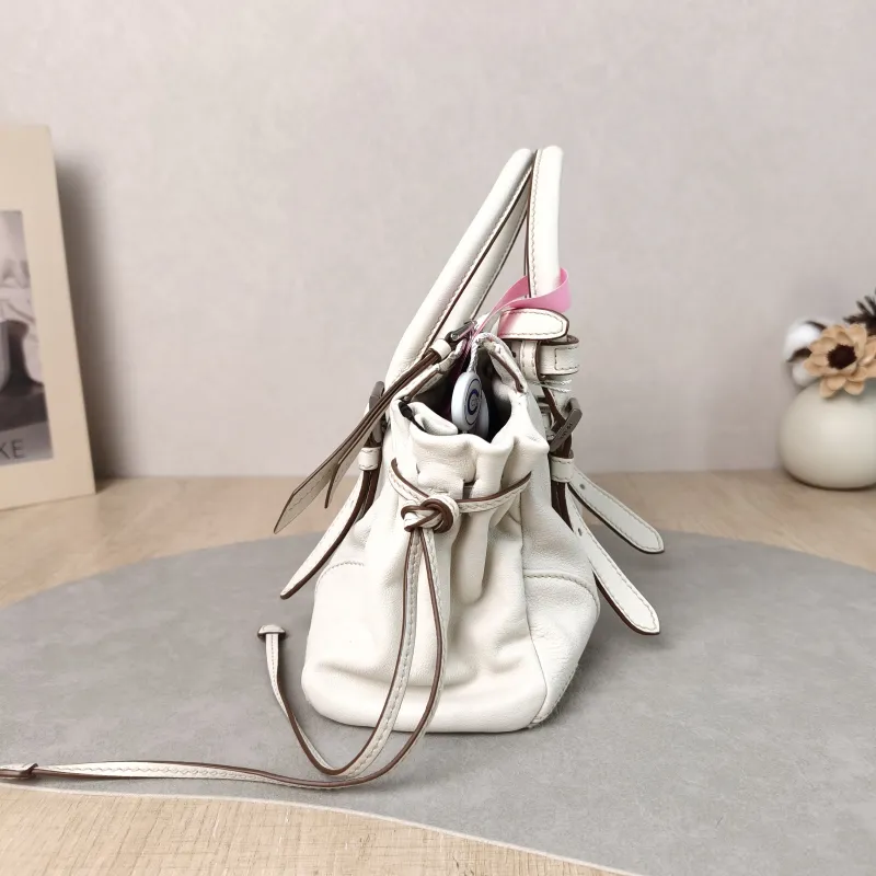 PRADA Crossbody Bag Karin Tote Bag White Calfskin Small 24 × 9 × 14 cm — detail view 4 of 11