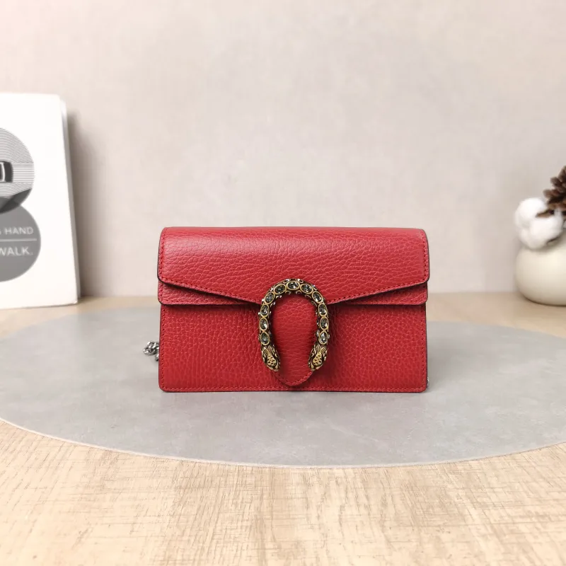GUCCI Crossbody Bag Dionysus Red Calfskinmini16.5 × 4.5 × 10 cm