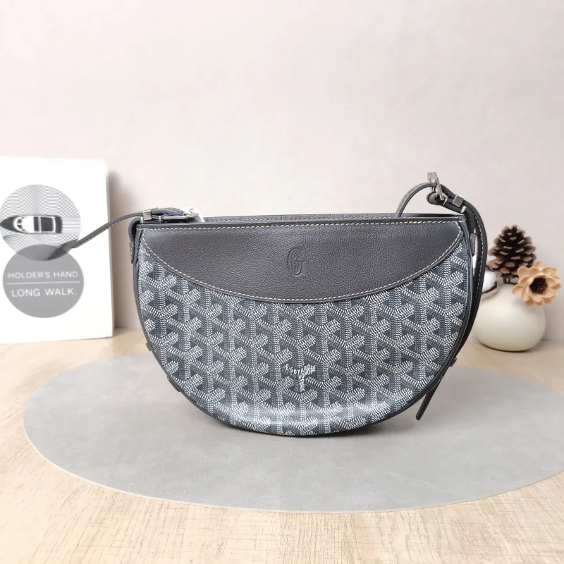 GOYARD Crossbody Bag Hirondelle Grey Canvas ine25 × 6 × 17 cm — cover view 3 of 6