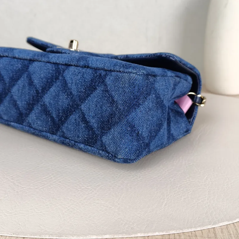 Chanel Crossbody Bag Classic Flap Large Mini CF Mini Blue mini20 × 6 × 12 cm — detail view 11 of 13