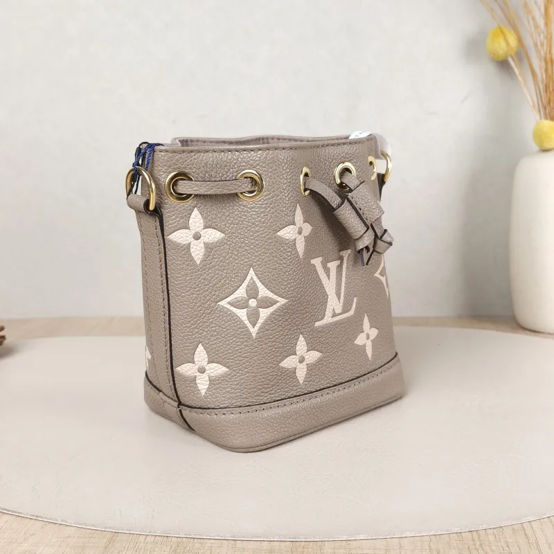 Louis Vuitton Crossbody Bag NANO NOÉ Bucket Bag Nano · White Empreinte Embossed Calfskin nano 13 × 10 × 16 cm — cover view 5 of 5