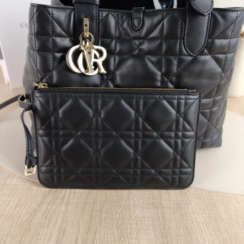 DIOR Top Handle Bag TOUJOURS Black Calfskin Medium 28.5 × 17 × 21.5 cm — detail view 3 of 10