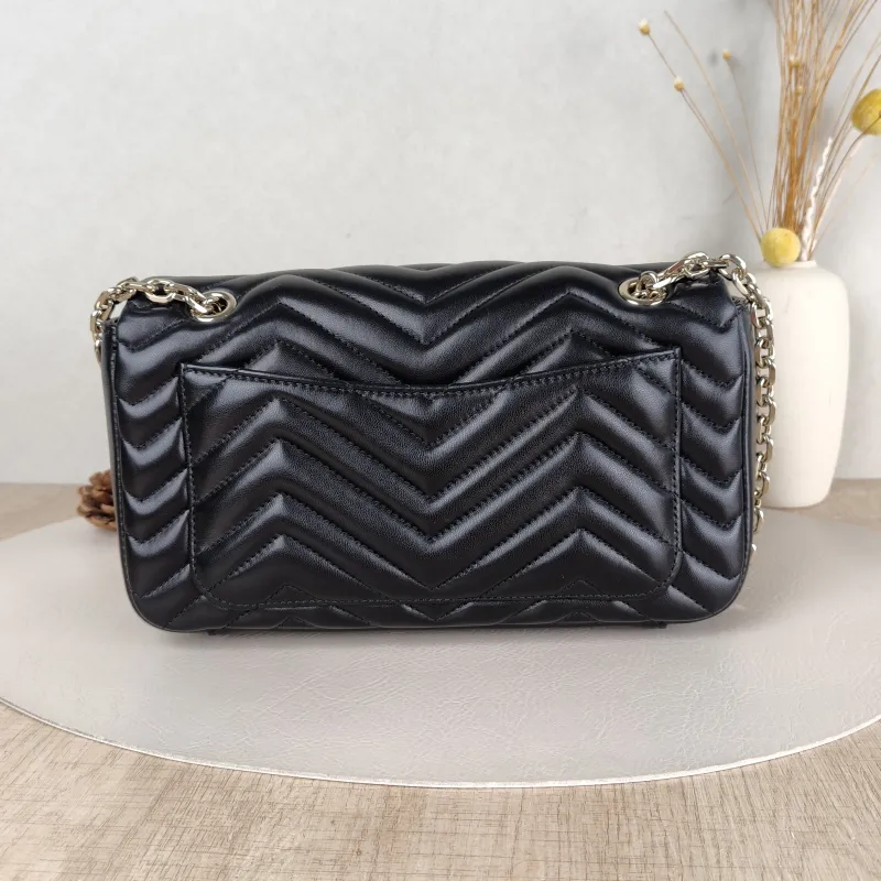 GUCCI Crossbody Bag GG Marmont Medium Marmont 26Black with Gold-Tone Hardware Lambskin Medium26 × 7 × 15 cm — cover view 2 of 5