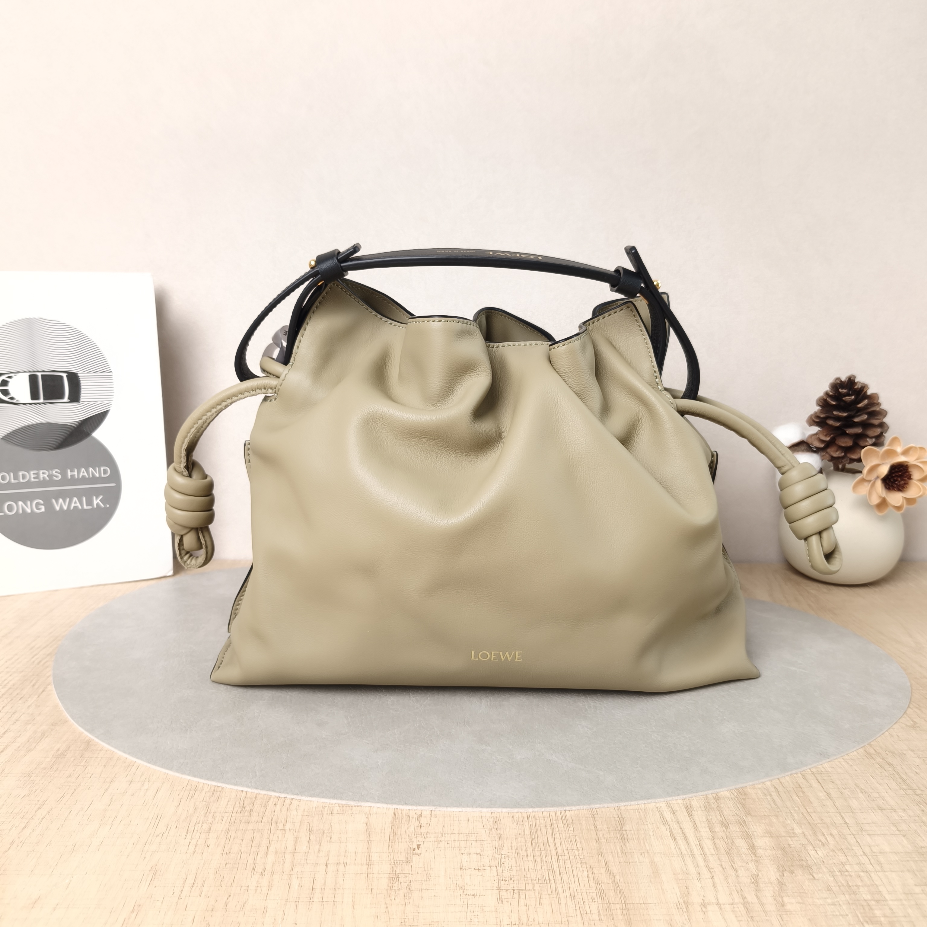 LOEWE Crossbody Bag Flamenco Calfskin Medium30 × 10.5 × 24.5 cm