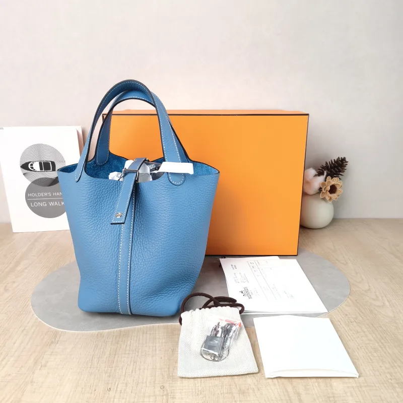 Hermès Top Handle Bag Picotin Lock 18 Taurillon Clemence TC Calfskin Small 18 × 13 × 18 cm K — cover view 5 of 6