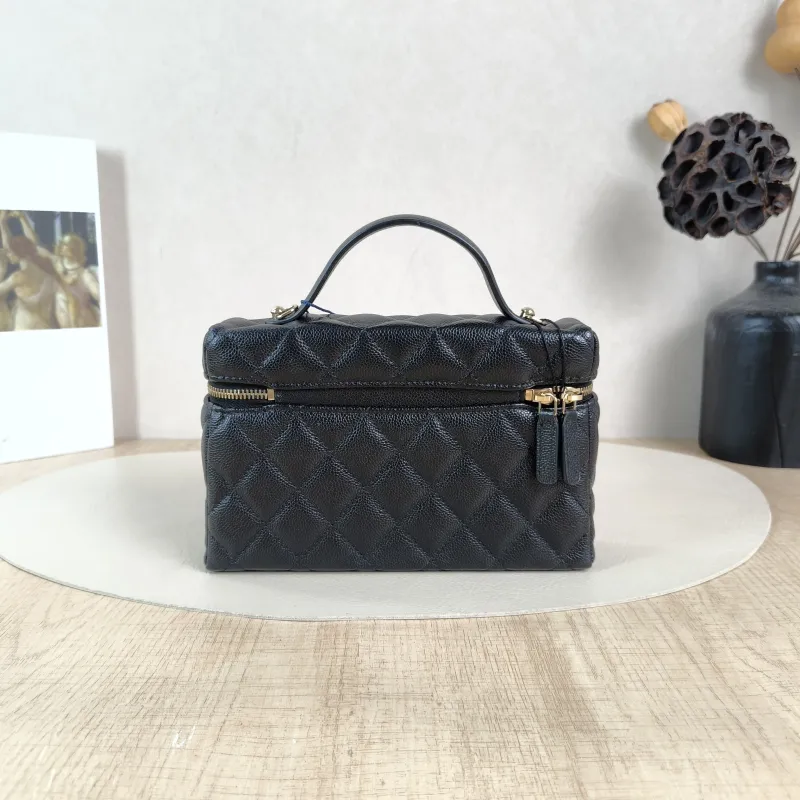 Chanel Crossbody Baglp Box Bag Top Handle Crossbody Bag Black Grained Calfskin One Size19.5 × 5 × 17 cm — cover view 5 of 6