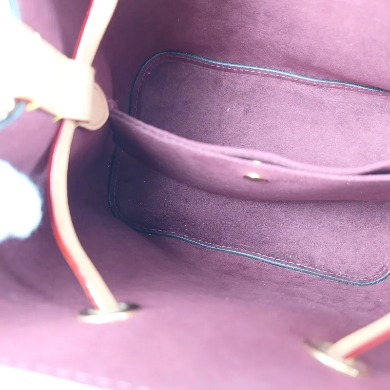 Louis Vuitton Crossbody Bag NÉONOÉ Bucket Bag BB Monogram PVC BB 20 × 13 × 20 cm — detail view 4 of 13