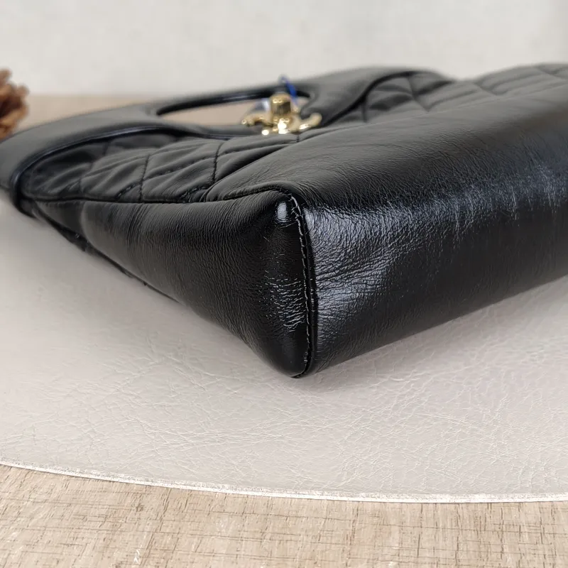 Chanel Crossbody Bag 31Bag Black Waxed Leather Mini 23 × 5.5 × 22 cm — detail view 9 of 11