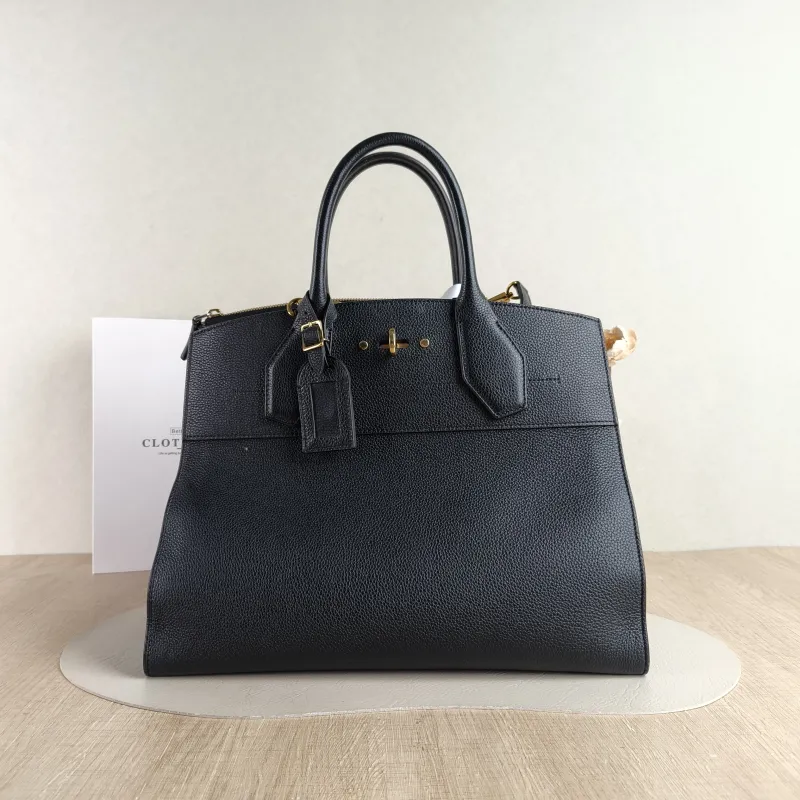 Louis Vuitton Crossbody Bag CITY STEAMER Shoulder Bag Black Calfskin Large 34 × 14 × 29 cm