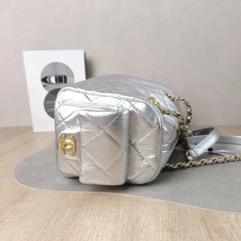 Chanel Shoulder Bag 25k Bowling Bag Silver Calfskin Small 24 × 11.5 × 15.5 cm — detail view 3 of 14
