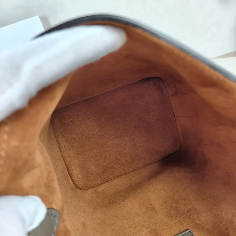 Louis Vuitton Top Handle Bag LOW KEY ALL IN BB Calfskin BB 16 × 12 × 18 cm — detail view 7 of 12