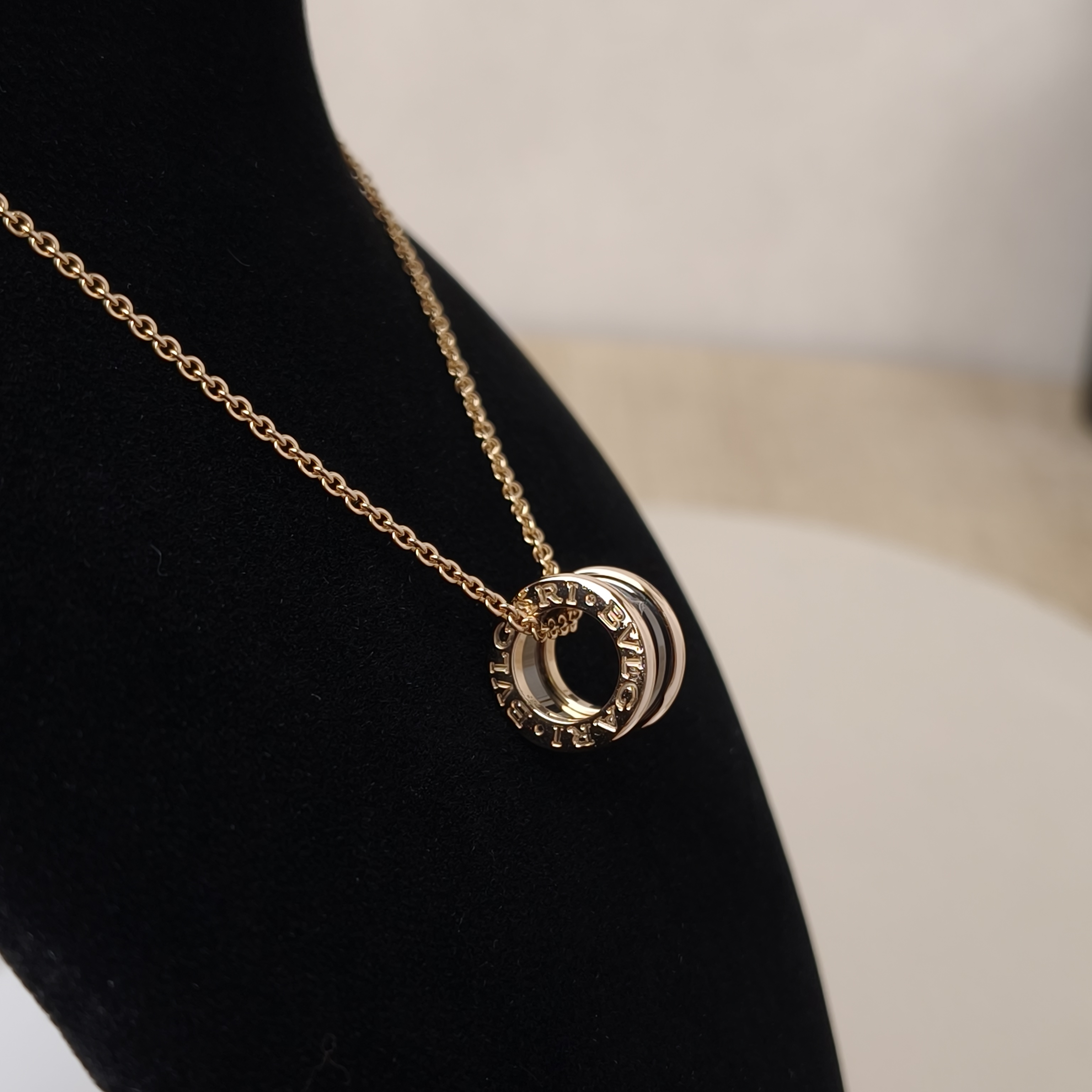 Bvlgari Necklace B.ZERO1Collection Black Rose Gold 18KR ose Gold1.5*38-45 — cover view 5 of 5