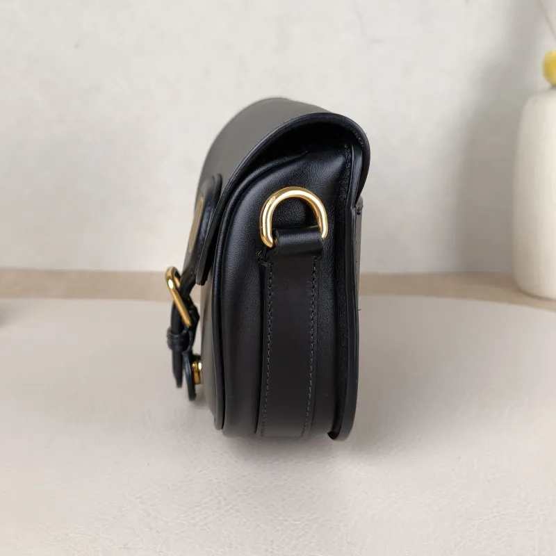 DIOR Crossbody Bag Bobby Black Calfskin Small18 × 5 × 14 cm — detail view 2 of 13