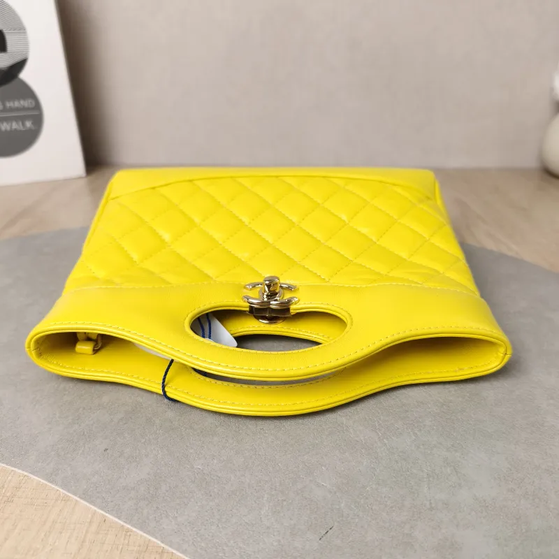 Chanel Crossbody Bag 31Bag Yellow Waxed Leather Mini 23 × 5.5 × 22 cm — detail view 6 of 9
