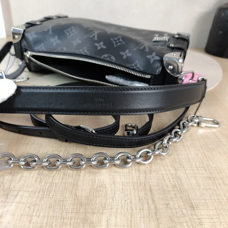 Louis Vuitton Crossbody Bag Side Trunk East West Box Monogram PVC Medium 28 × 7 × 15 cm — detail view 2 of 10