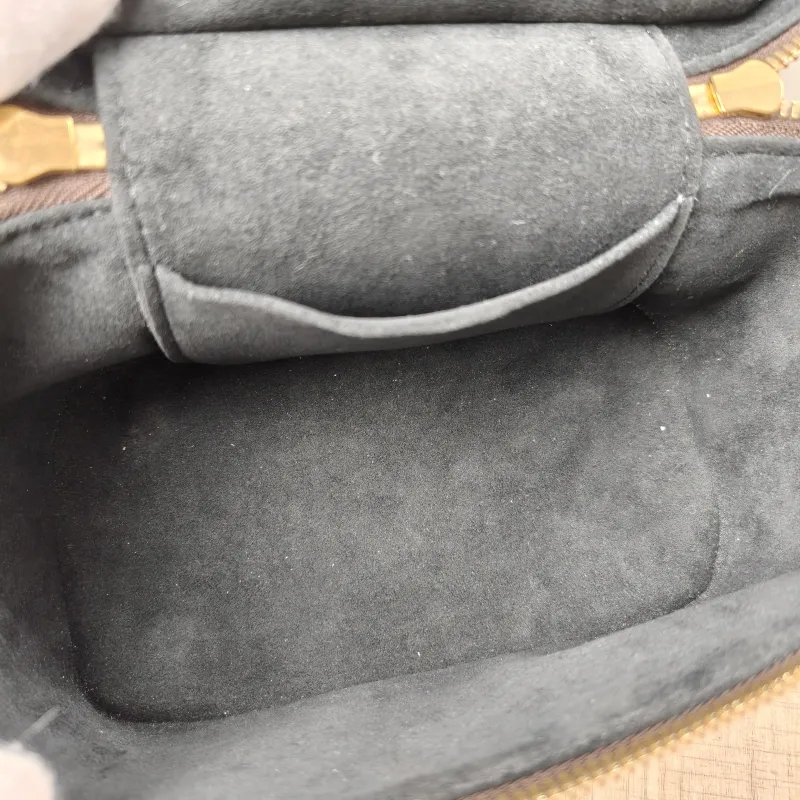 Louis Vuitton Shoulder Bag VANITY Cosmetic Bag Monogram PVC Small19 × 11 × 13 cm — detail view 5 of 17
