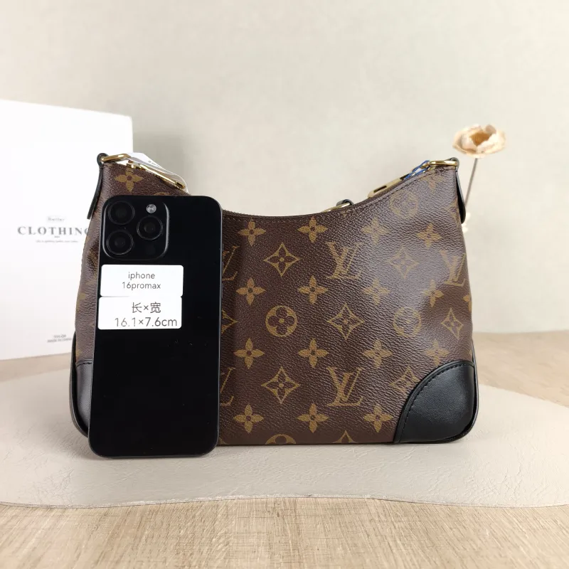 Louis Vuitton Crossbody Bag Boulogne PVC Small 26 × 9.5 × 16 cm — cover view 2 of 6